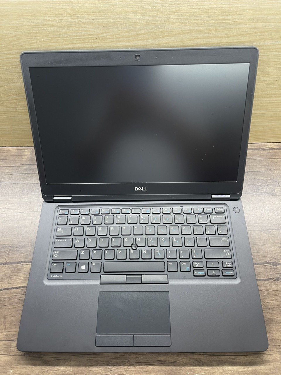 Laptop cũ Latitude 5480 Core I7 7600U/ Ram 8GB/ SSD 256GB/ 14.0FHD
